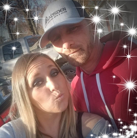 Meet your Posher, Amanda - Picture 1 of 1